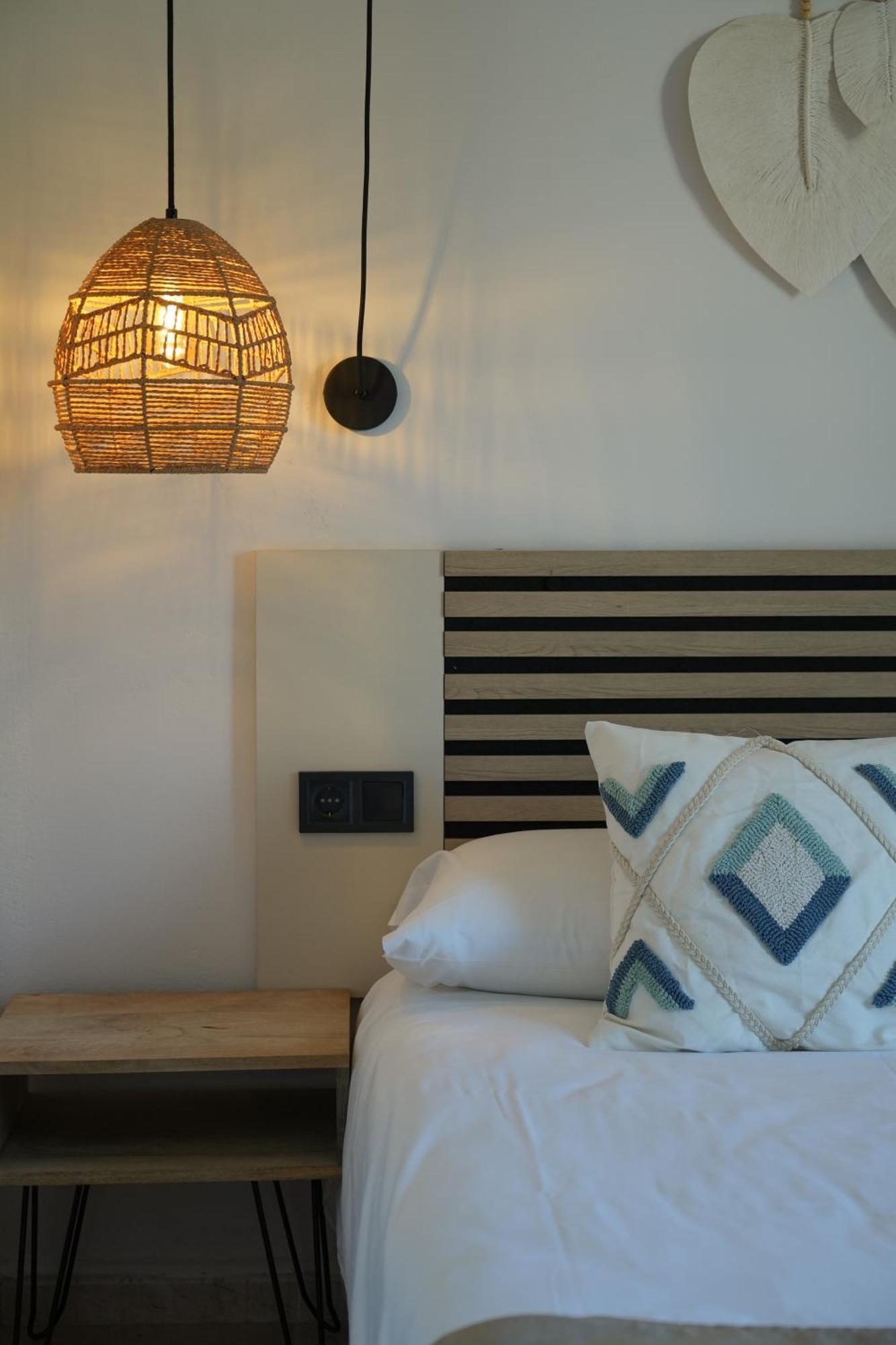 Apartamentos Ses Veles 칼라 이온가 외부 사진